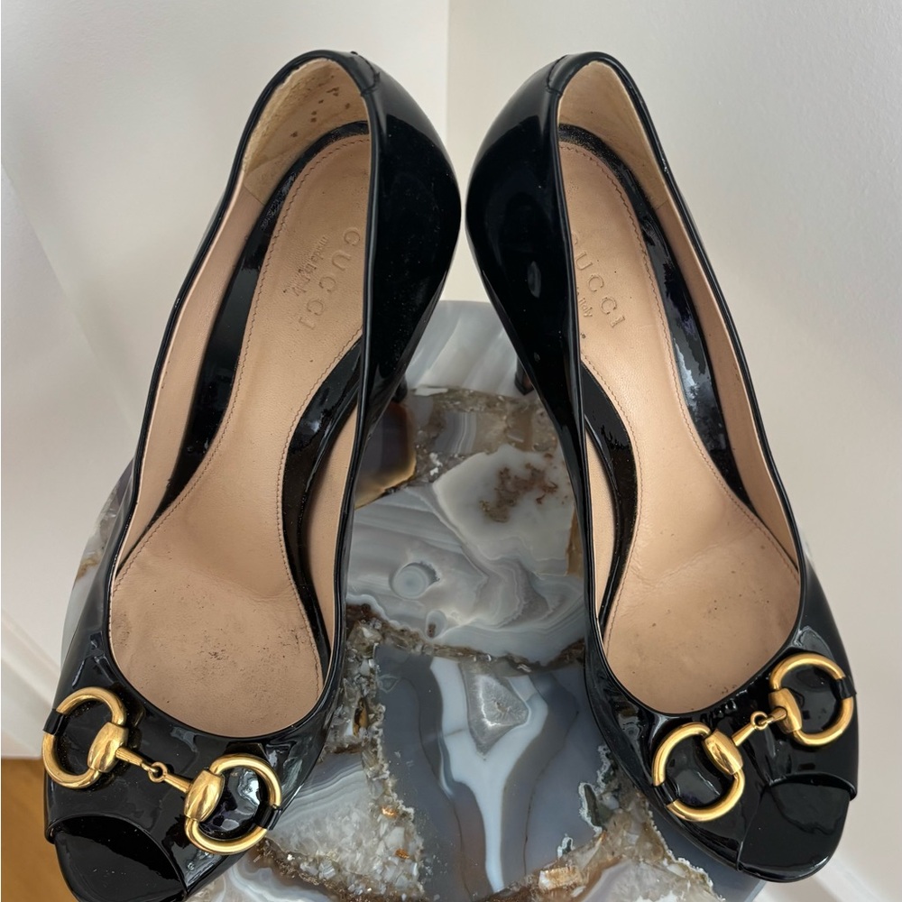 Gucci Black Patent Leather Women's Peep Toe Pumps